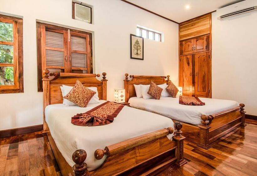 فندق Villa Angthong