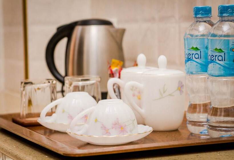 فندق Villa Angthong