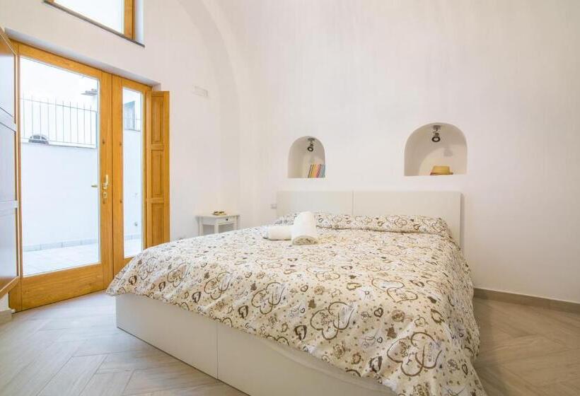 Отель Villa Mariagiovanna