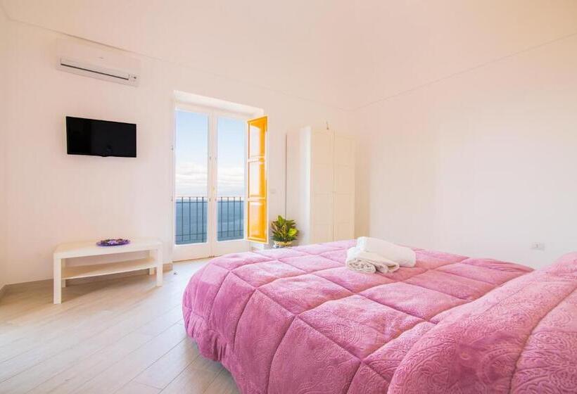 Отель Villa Mariagiovanna