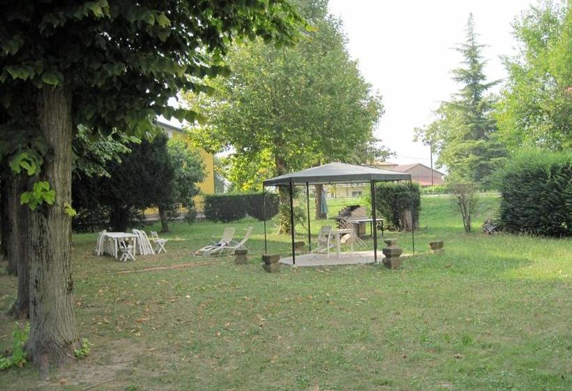 בית מלון כפרי Villa Pastori