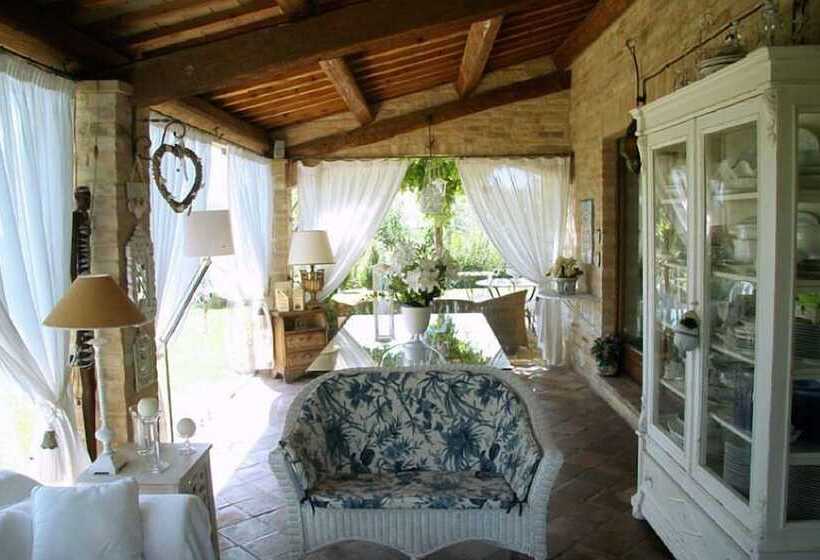 فندق Villa Rondanella