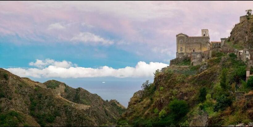 Отель Villa Teresa