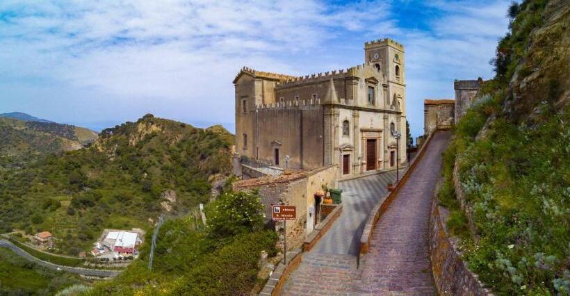 Отель Villa Teresa