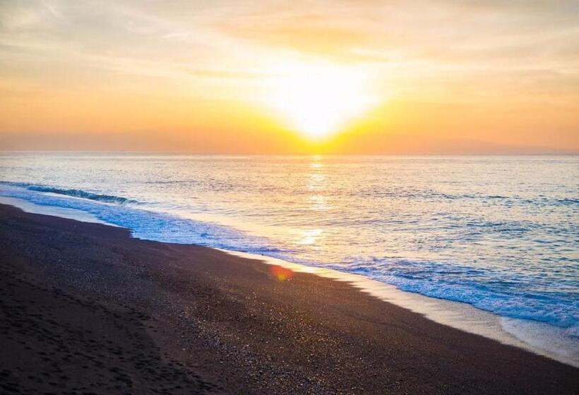 Отель Villa Teresa