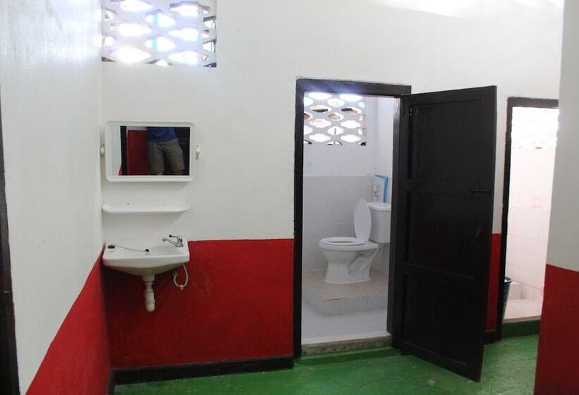 בית מלון כפרי Y Not Laos Hostel