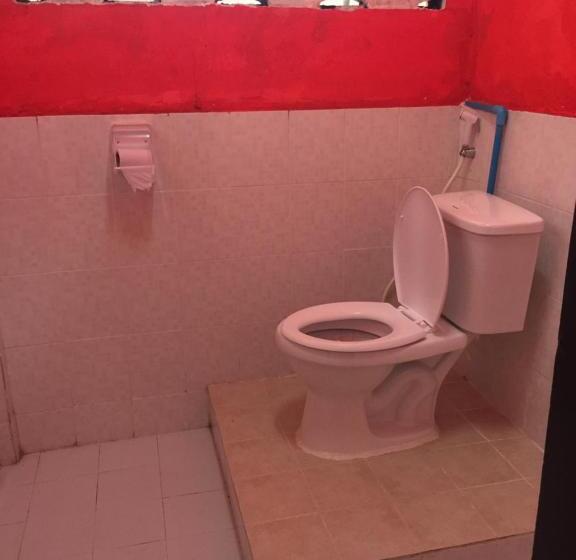 هتل Y Not Laos Hostel