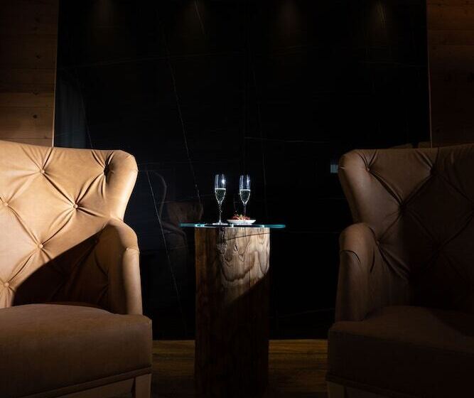 Mont Chalet Nevada   Hotel & Spa