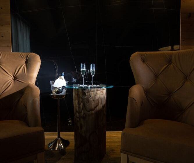 Mont Chalet Nevada   Hotel & Spa