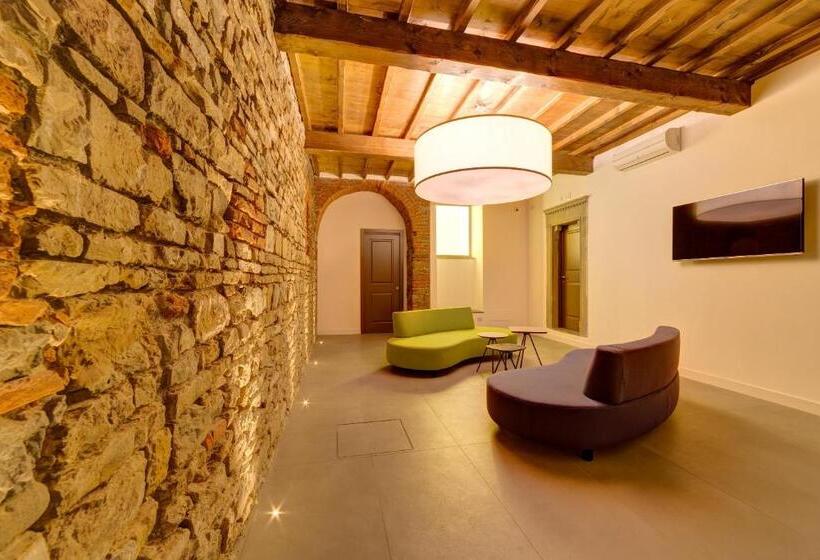 Palazzo Mannaioni Suites