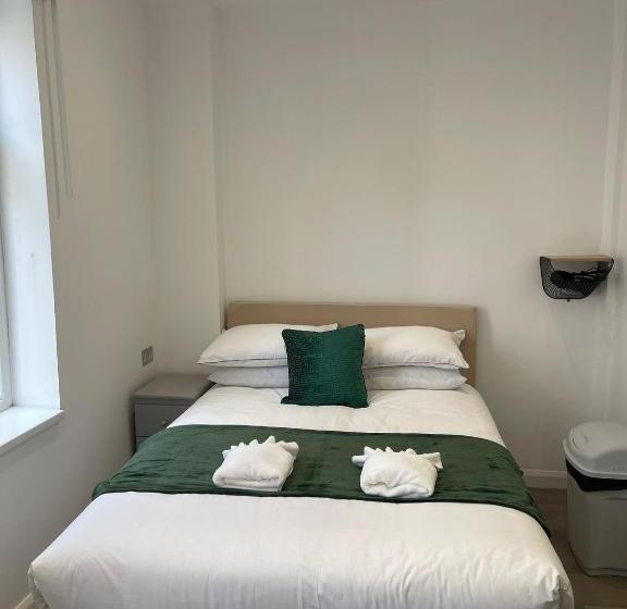 Araan House Hotel Families And Couples Only