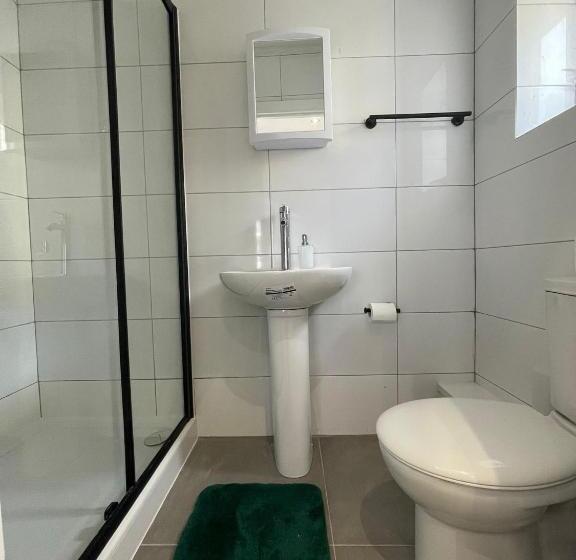 Araan House Hotel Families And Couples Only