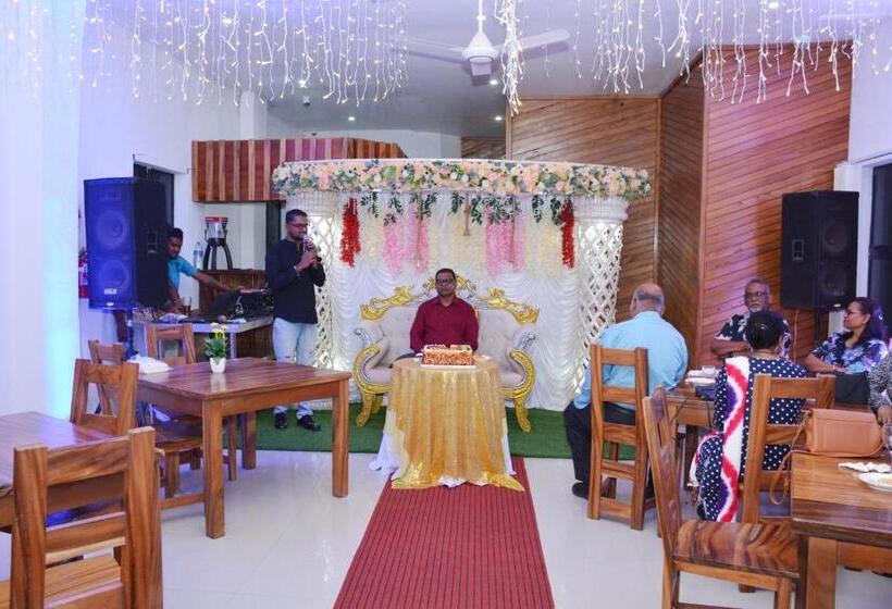 Best View Hotel & Apartments