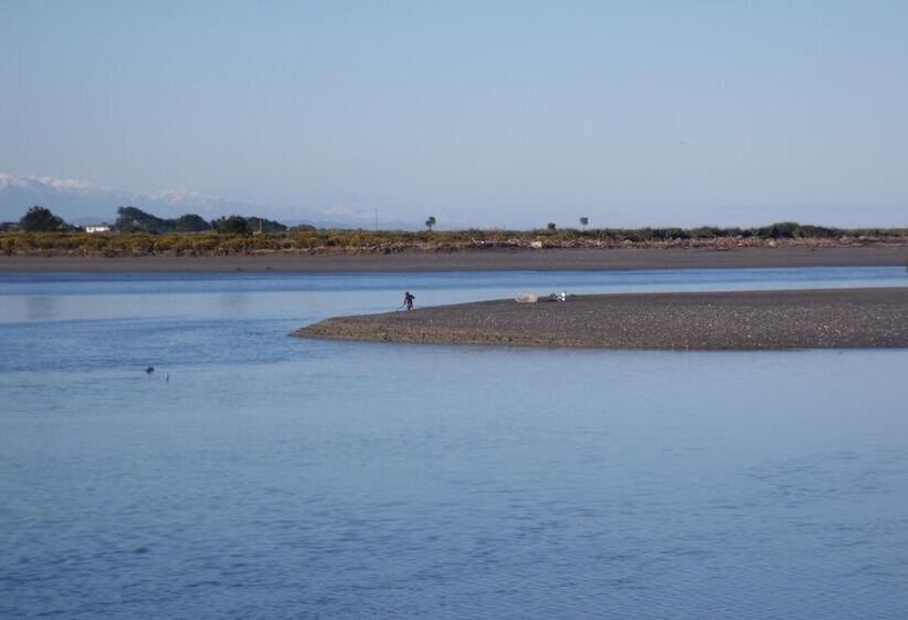 Heritage Highway Motel