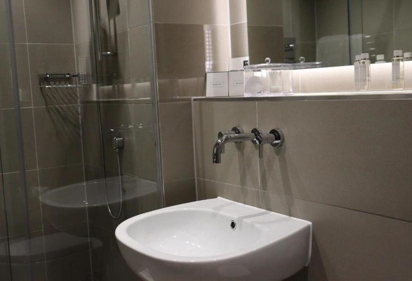 酒店 No.8 Waterloo Street