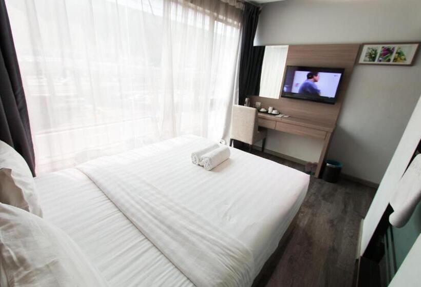 호텔 99 Pusat Bandar Puchong