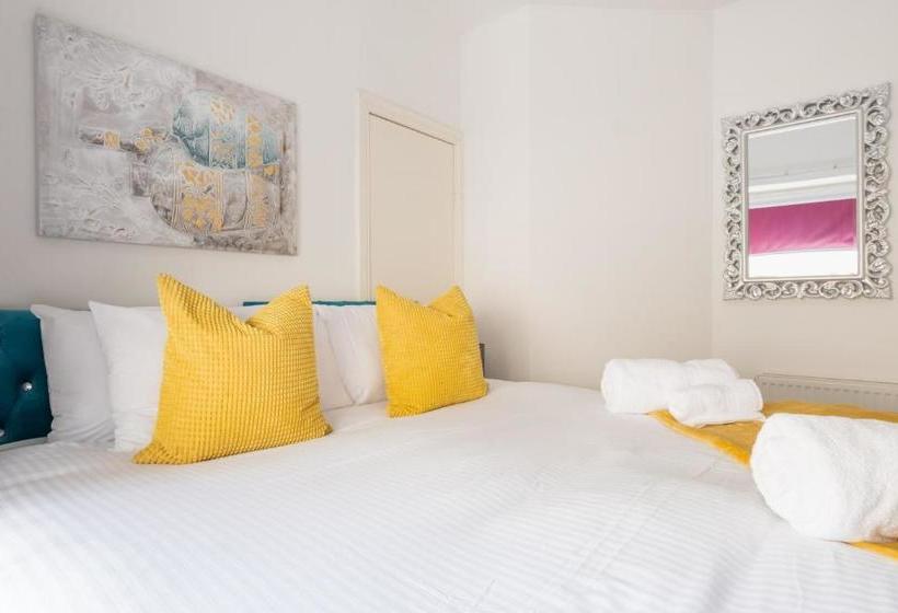 فندق Adelphi Suites