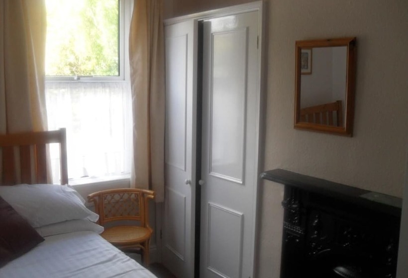 ホテル Albany Guest House