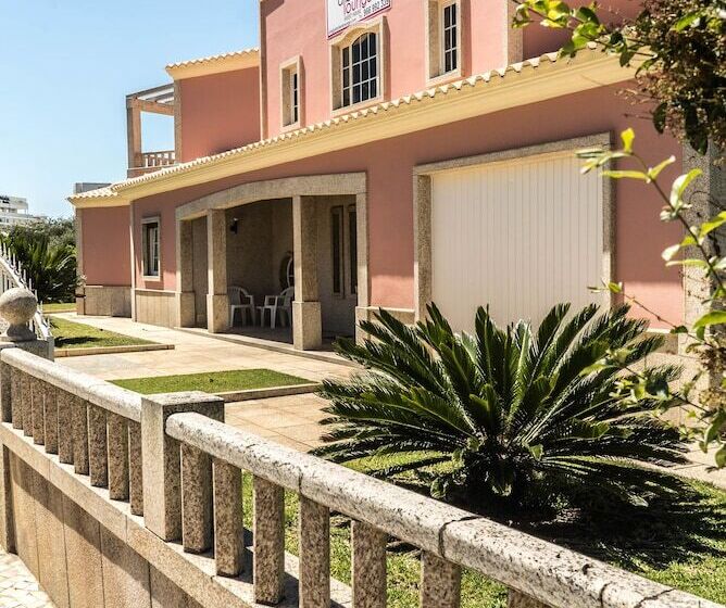 فندق Albufeira Lounge Guesthouse Hostel
