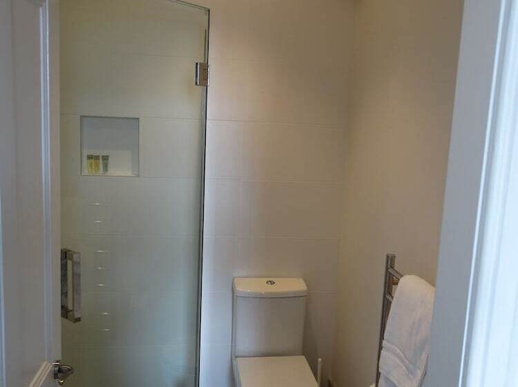 בית מלון כפרי Andelin Guest House