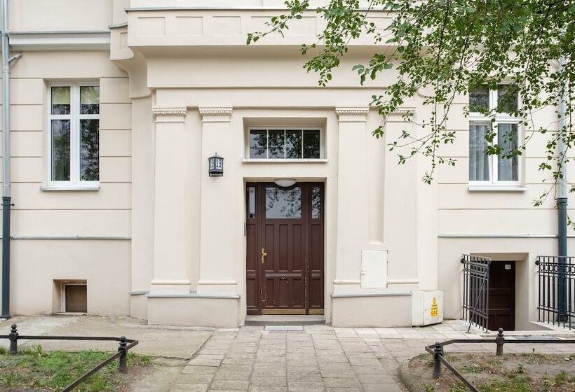 هتل Apartamenty Velvet