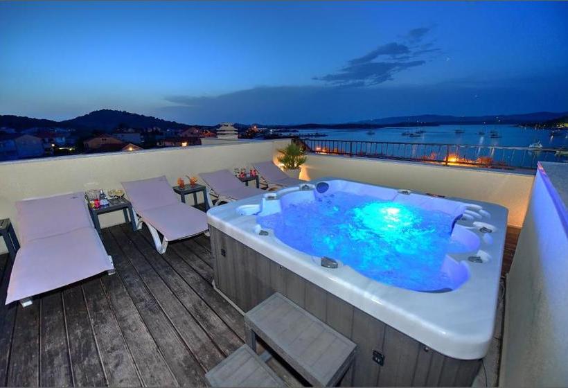 ホテル Apartments Stella Adriatica