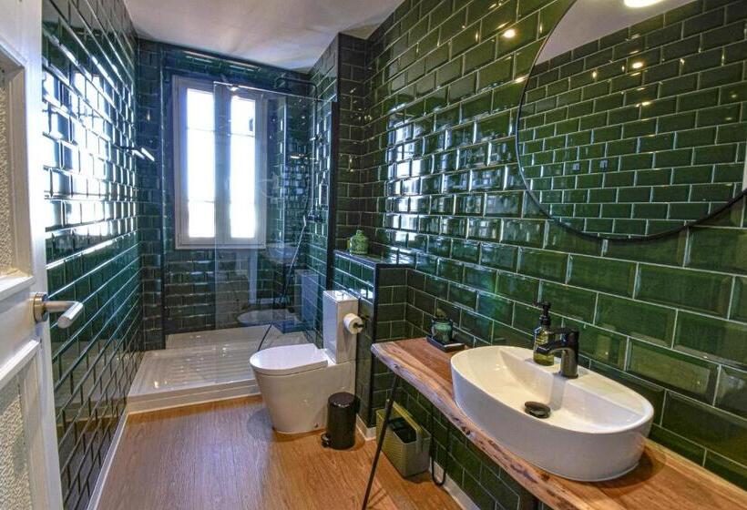 Отель Archisuites