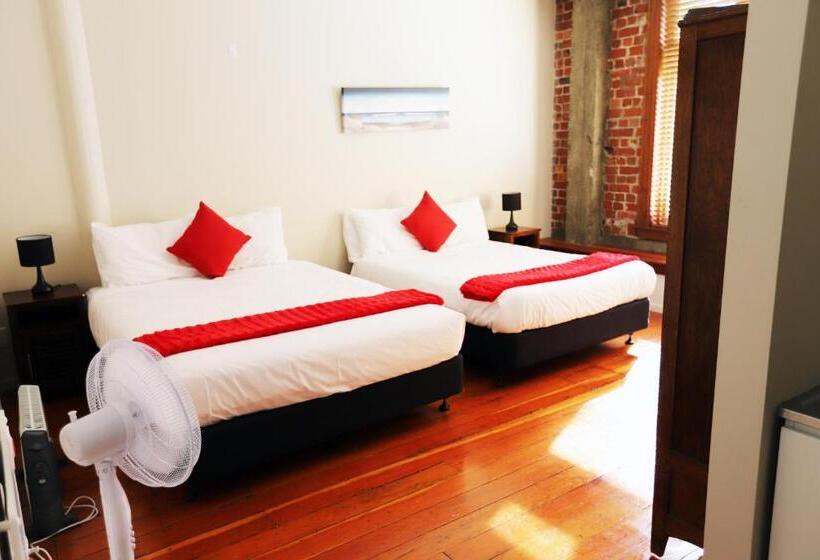 בית מלון כפרי Aura