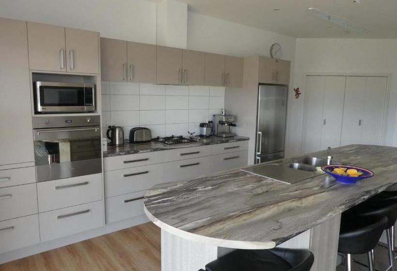 ホテル Ben Ohau Vista