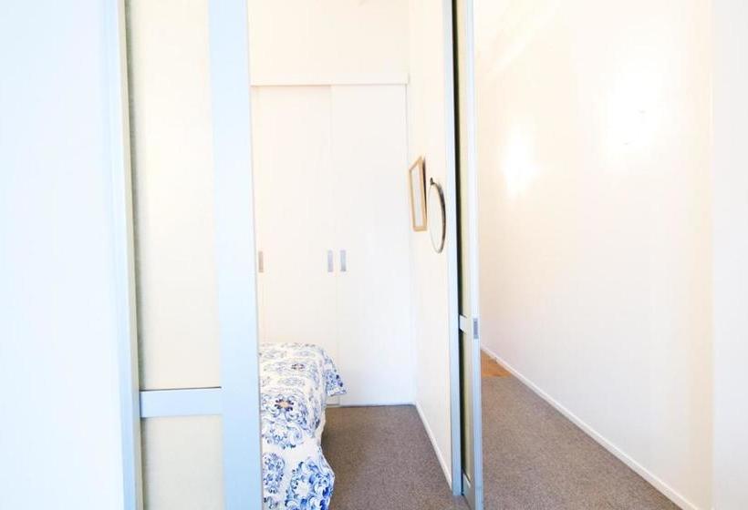 هتل Bohemian Studio Hideaway