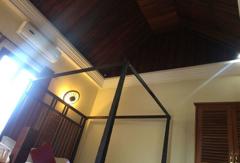 בית מלון כפרי Chaluenxay Villa