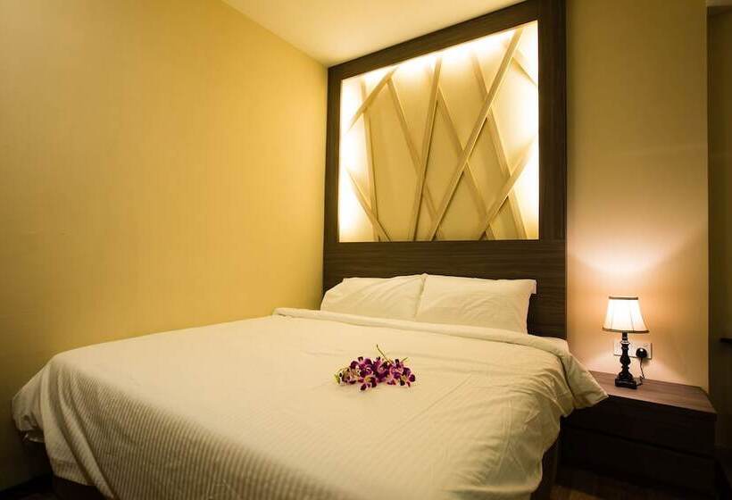 Отель Ciq @ Wong Ah Fook