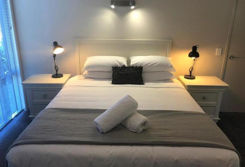 ホテル Close To The Lake