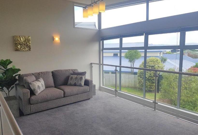 ホテル Close To The Lake