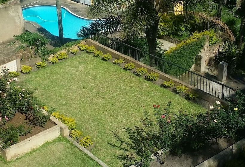 בית מלון כפרי Cokama Guesthouse