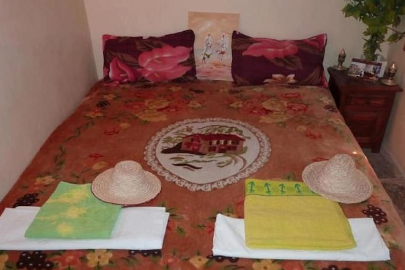 Отель Dar Agelzime