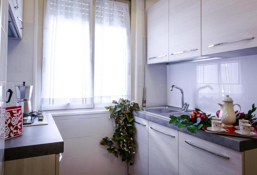 בית מלון כפרי Di Fronte Alla Cupola