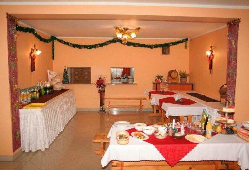 Отель Dom Wypoczynkowy Tulipan