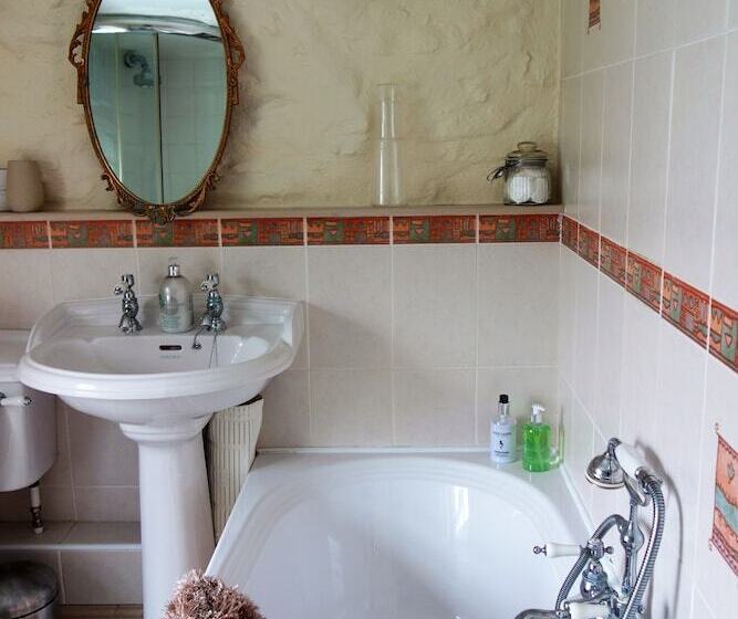 فندق Eastview Bed And Breakfast