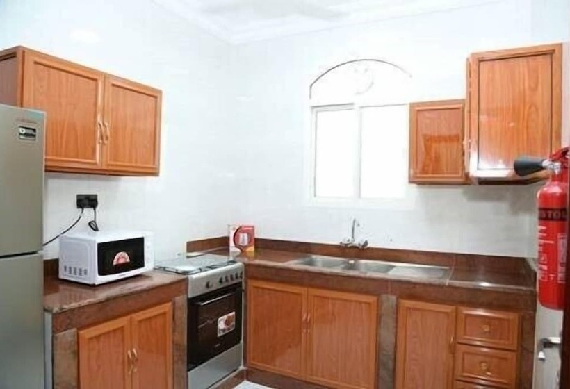 هتل Golden Seasons Furnished Apartments 5