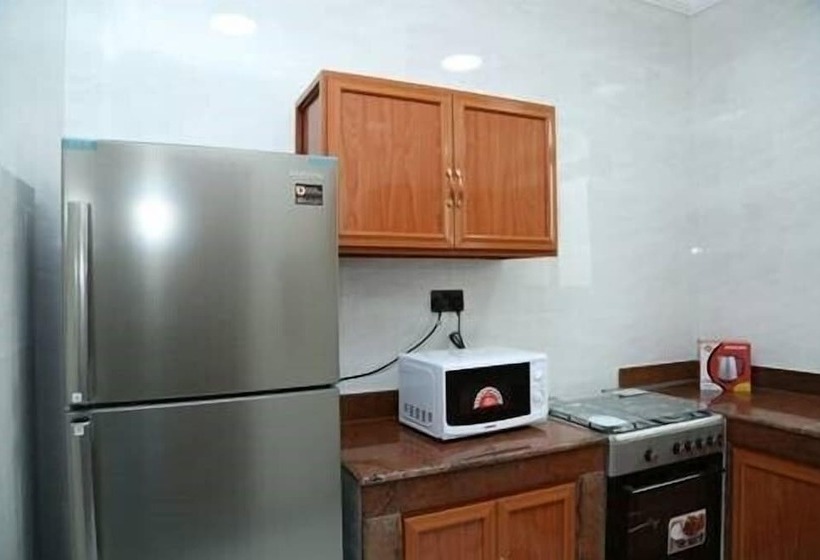 هتل Golden Seasons Furnished Apartments 5