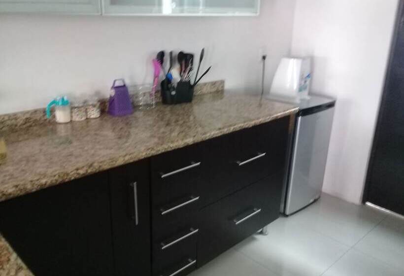 فندق Guadalupe Inn House