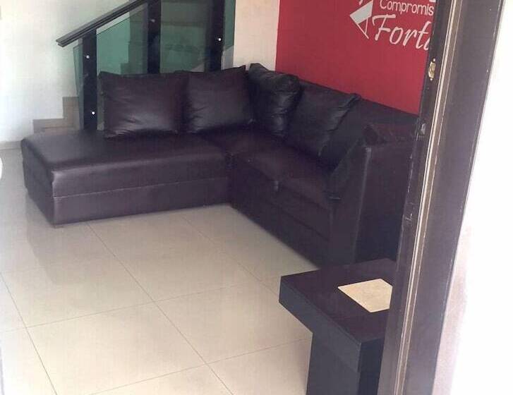 فندق Guadalupe Inn House