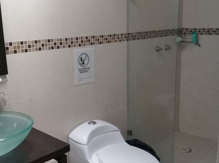 فندق Guadalupe Inn House