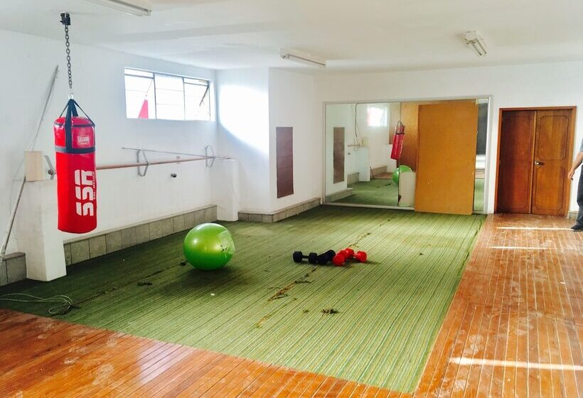 Отель Hakal Housing Hostel Guadalajara