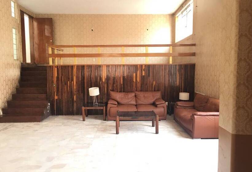 Отель Hakal Housing Hostel Guadalajara