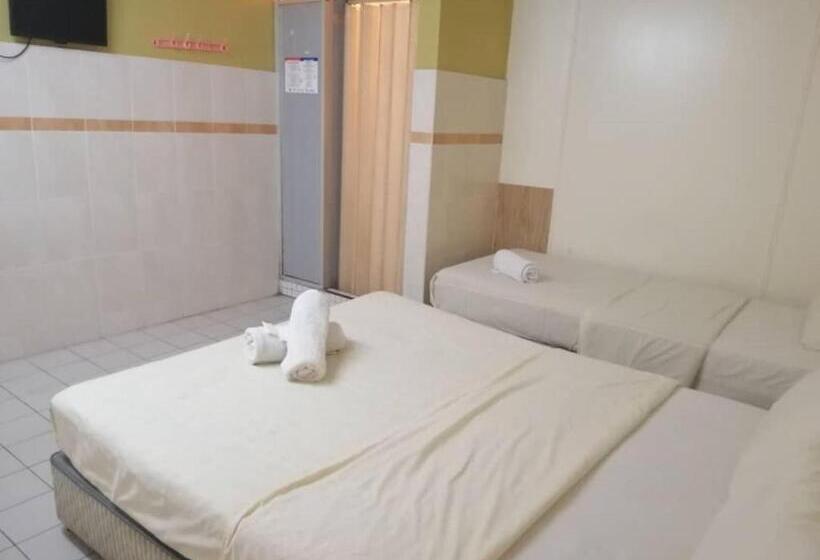 Spot On 90472 Hotel Heritage