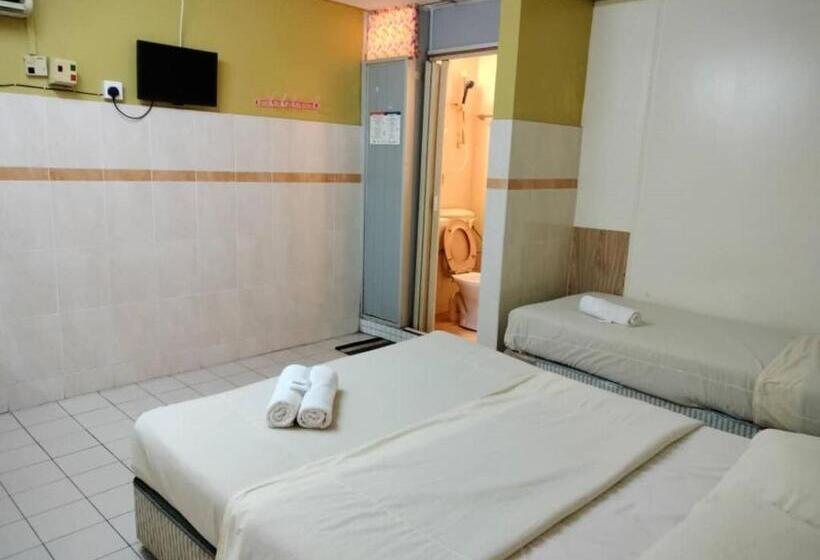 Spot On 90472 Hotel Heritage