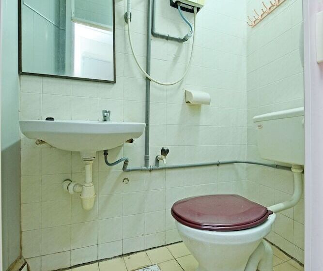 Spot On 90472 Hotel Heritage