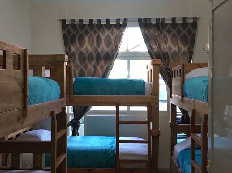 酒店 Hostal Bucerias